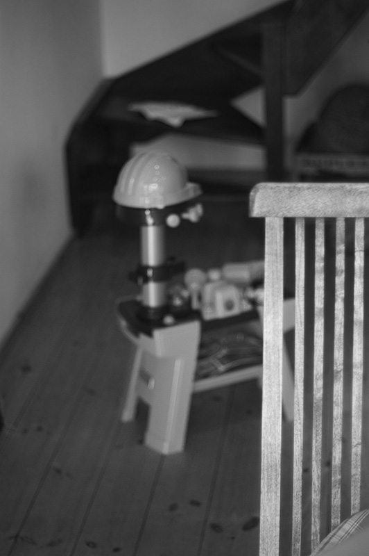 La chaise et le jouet